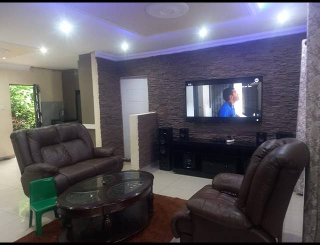 3 BEDROOM HOUSE FOR SALE IN NTUZUMA C